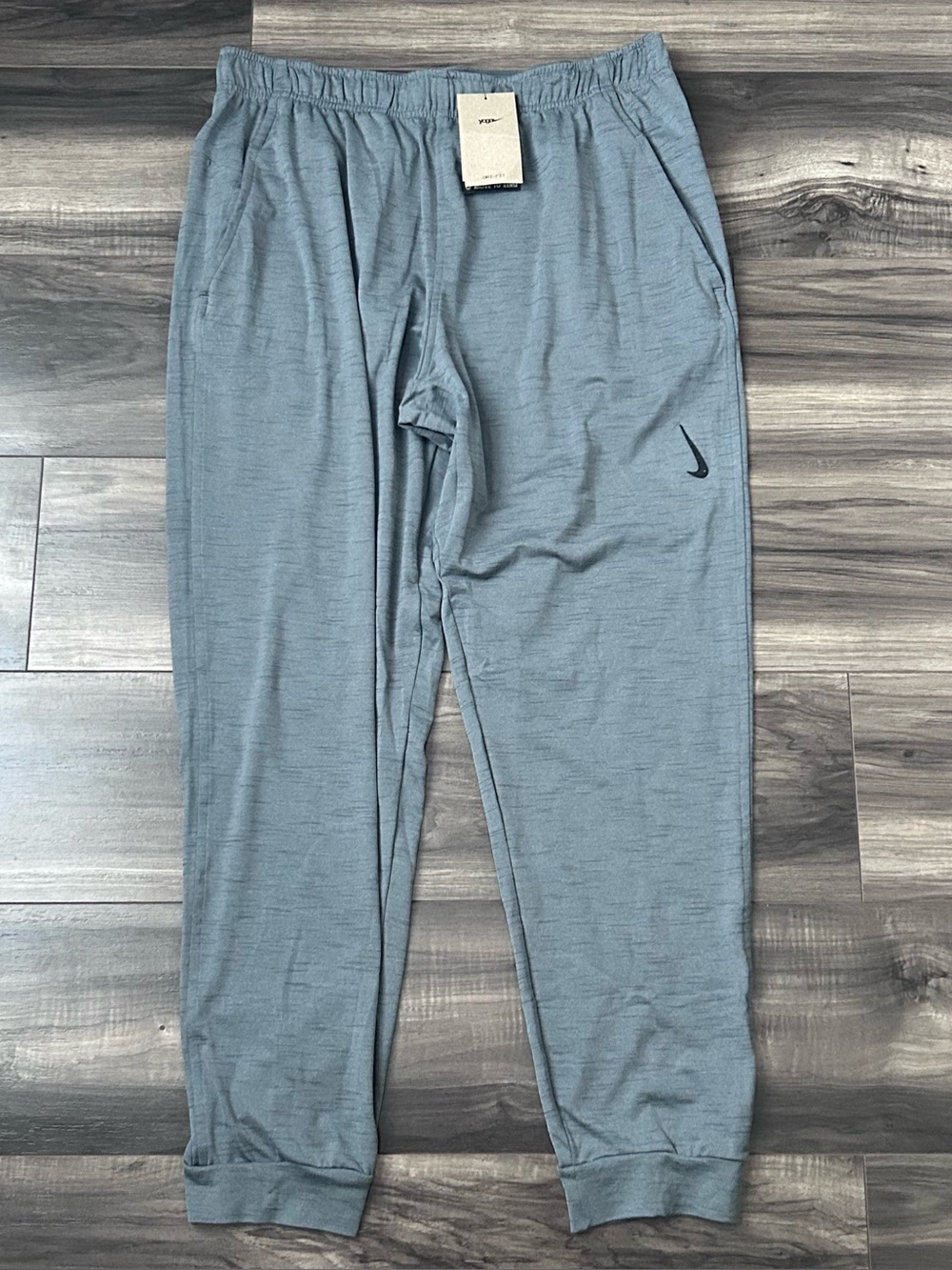 Nike Pants Mens XL Gray Dri-FIT Yoga Standard Fit Joggers Training CZ2208-068
